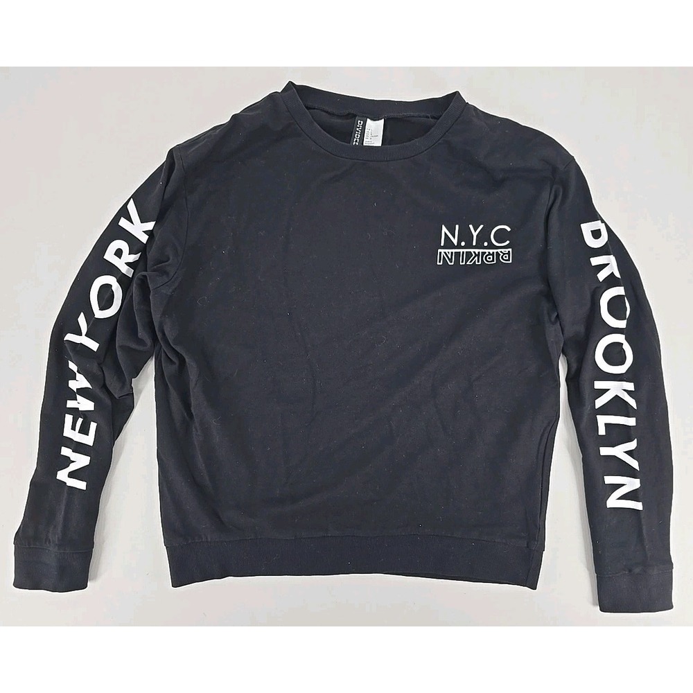 Divided H&M Womens Long Sleeve T-Shirt Sz L - N.Y.C. Brooklyn Graphic‎
